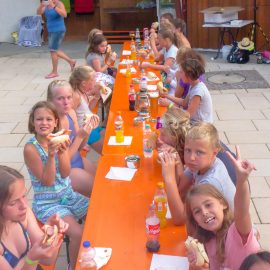 FERIENPROGRAMM