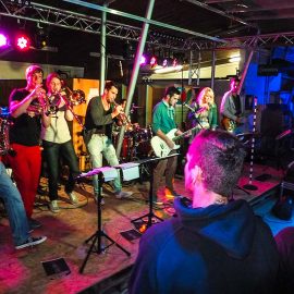 BACHPARTY & SCHWIMMBADFEST